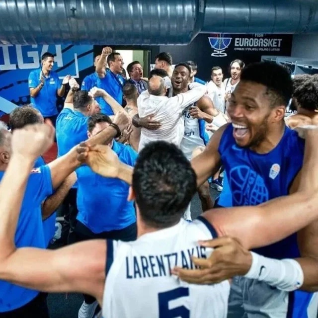 eurobasket-2025:-Η-Εθνική-Ομάδα-επέστρεψε-στο-βάθρο-16-χρόνια-μετά-–-Το-χάλκινο-που-μοιάζει…-χρυσό