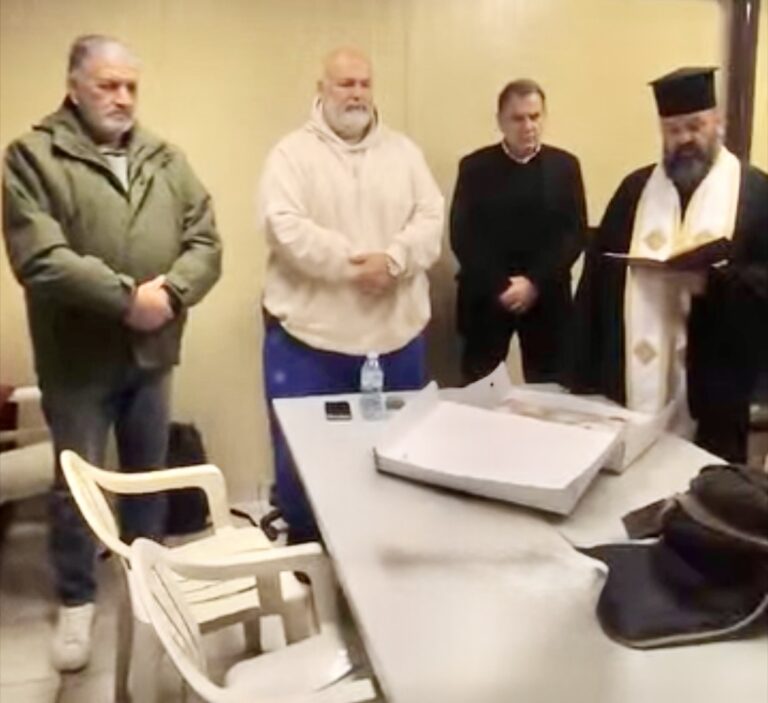 Κοπή-βασιλόπιτας-στη-Δημοτική-Ενότητα-Ελευθερών-παρουσία-του-Νίκου-Παναγιωτόπουλου