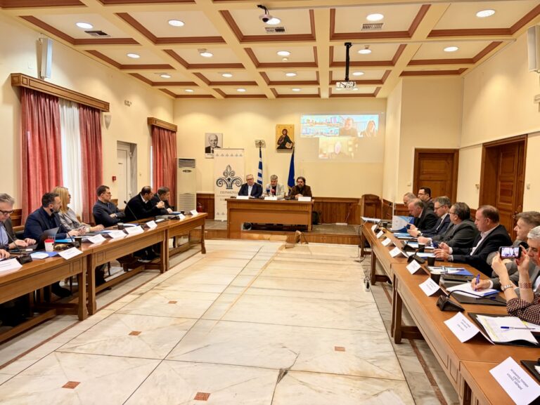Ο-Περιφερειάρχης-ΑΜΘ-παρουσίασε-το-σχέδιο-για-την-ενίσχυση-των-αεροπορικών-συνδέσεων
