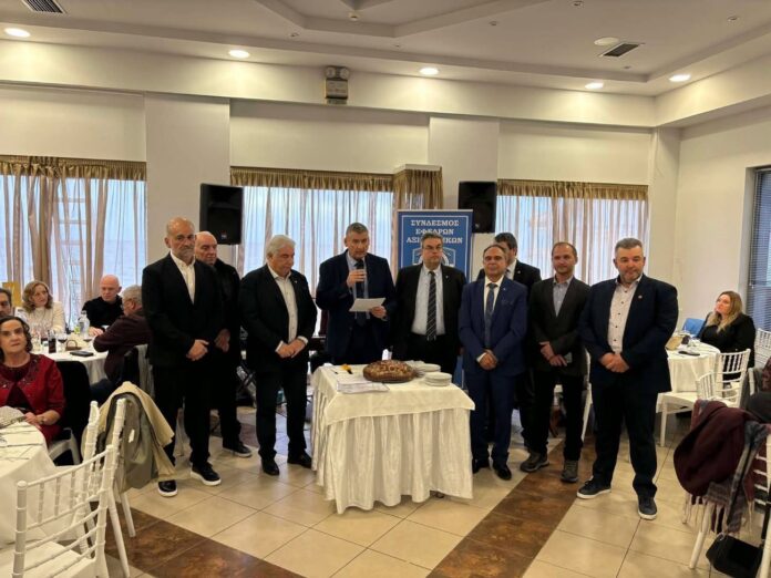 Πραγματοποιήθηκε-η-κοπή-της-Βασιλόπιτας-του-Συνδέσμου-Εφέδρων-Αξιωματικών-Νομού-Καβάλας Πραγματοποιήθηκε-η-κοπή-της-Βασιλόπιτας-του-Συνδέσμου-Εφέδρων-Αξιωματικών-Νομού-Καβάλας