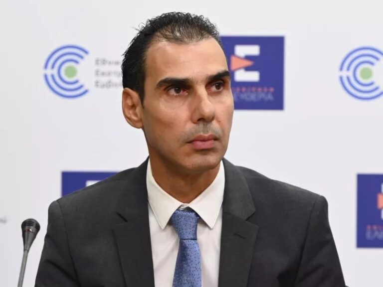 Επίσκεψη-του-υφυπουργού-Υγείας-στο-νοσοκομείο-Καβάλας