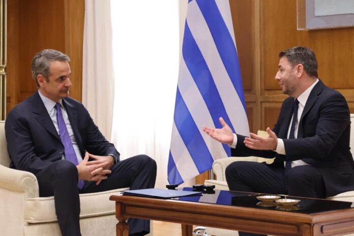 Συνάντηση-Μητσοτάκη-με-Ανδρουλάκη:-Σήμερα-η-σημαία-μας-και-η-καρδιά-μας-βρίσκονται-στην-Κύπρο»-–-Δεν-πρέπει-να-υπάρχει-κανένα-σενάριο-εμπλοκής-στον-πόλεμο Συνάντηση-Μητσοτάκη-με-Ανδρουλάκη:-Σήμερα-η-σημαία-μας-και-η-καρδιά-μας-βρίσκονται-στην-Κύπρο»-–-Δεν-πρέπει-να-υπάρχει-κανένα-σενάριο-εμπλοκής-στον-πόλεμο