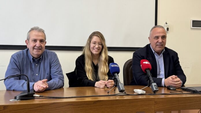 Το-Επιμελητήριο-Καβάλας-στηρίζει-τη-Παγκόσμια-Πρωταθλήτρια-στο-σκάκι-Σταυρούλα-Τσολακίδου Το-Επιμελητήριο-Καβάλας-στηρίζει-τη-Παγκόσμια-Πρωταθλήτρια-στο-σκάκι-Σταυρούλα-Τσολακίδου