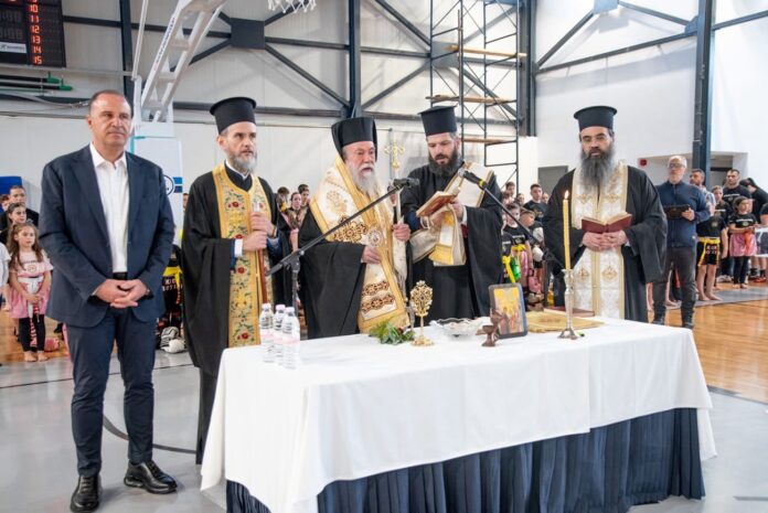 Ελευθερούπολη:-Εγκαινιάστηκε-το-αναβαθμισμένο-Κλειστό-Γυμναστήριο-ΔΑΚΕ-–-Νέα-εποχή-για-τον-αθλητισμό-στο-Παγγαίο