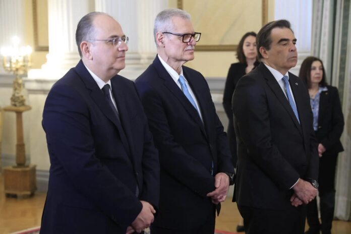 Μαργαρίτης-Σχοινάς,-Ευάγγελος-Τουρνάς-και-Μακάριος-Λαζαρίδης-ορκίστηκαν-στο-Προεδρικό-Μέγαρο Μαργαρίτης-Σχοινάς,-Ευάγγελος-Τουρνάς-και-Μακάριος-Λαζαρίδης-ορκίστηκαν-στο-Προεδρικό-Μέγαρο