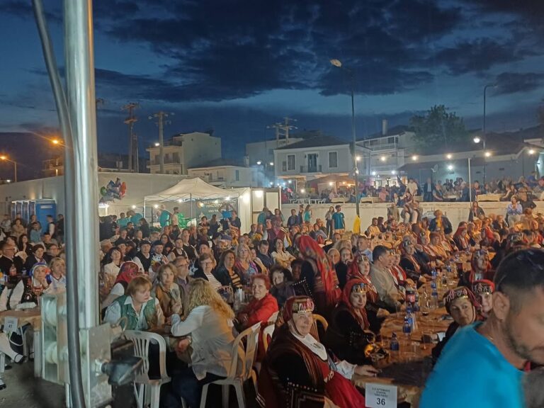 Η-Θάσος-χορεύει-στους-ρυθμούς-της-παράδοσης-στο-8ο-Φεστιβάλ-Παράδοσης-στα-Λιμενάρια
