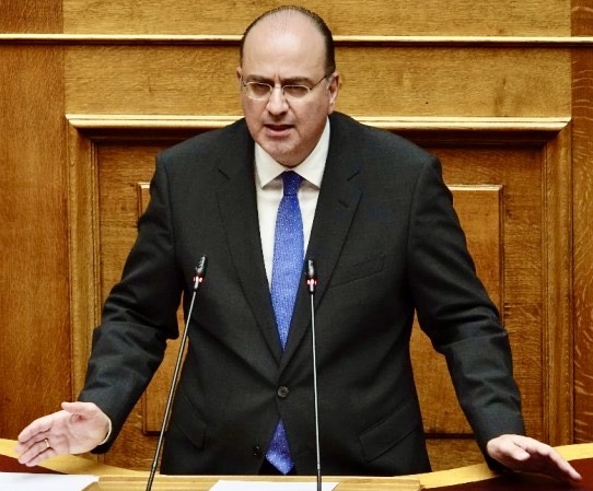 Μακάριος-Λαζαρίδης:-Δεν-υπάρχει-καμία-δική-μου-παράνομη-πράξη-–-Ένα-διοικητικό-λάθος-20-ετών-βαφτίστηκε-πολιτικό-σκάνδαλο Μακάριος-Λαζαρίδης:-Δεν-υπάρχει-καμία-δική-μου-παράνομη-πράξη-–-Ένα-διοικητικό-λάθος-20-ετών-βαφτίστηκε-πολιτικό-σκάνδαλο