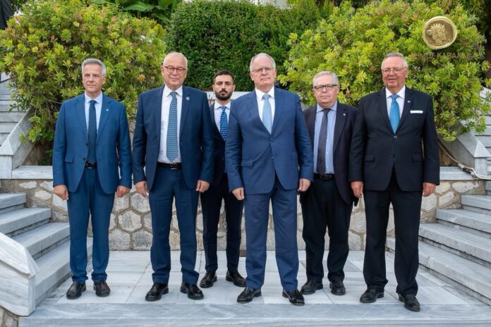 Ολοκληρώθηκαν-οι-εκδηλώσεις-για-την-113η-επέτειο-της-Απελευθέρωσης-της-Καβάλας-Η-πόλη-τίμησε-τον-Πρόεδρο-της-Δημοκρατίας-Κωνσταντίνο-Αν.-Τασούλα,-ανακηρύσσοντάς-τον-Επίτιμο-Δημότη-Καβάλας Ολοκληρώθηκαν-οι-εκδηλώσεις-για-την-113η-επέτειο-της-Απελευθέρωσης-της-Καβάλας-Η-πόλη-τίμησε-τον-Πρόεδρο-της-Δημοκρατίας-Κωνσταντίνο-Αν.-Τασούλα,-ανακηρύσσοντάς-τον-Επίτιμο-Δημότη-Καβάλας