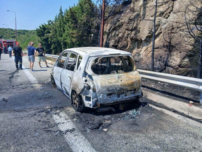 Άμεση-επέμβαση-της-Πυροσβεστικής-σε-φωτιά-από-όχημα-που-πέρασε-σε-δασική-περιοχή-πάνω-από-την-Καβάλα Άμεση-επέμβαση-της-Πυροσβεστικής-σε-φωτιά-από-όχημα-που-πέρασε-σε-δασική-περιοχή-πάνω-από-την-Καβάλα