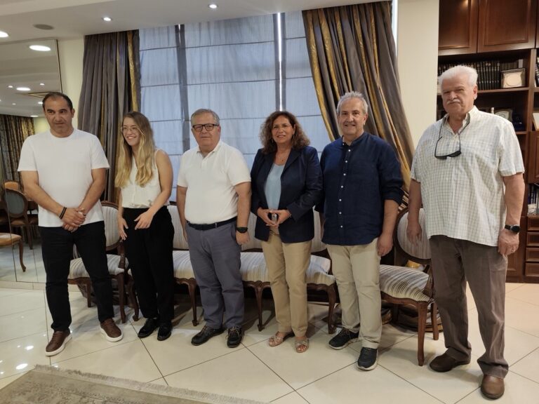 Στήριξη-της-παγκόσμιας-πρωταθλήτριας-στο-σκάκι,-Σταυρούλας-Τσολακίδου,-από-τον-Όμιλο-dekagro-–-Θεοδώρα-Κουλουρά:-Στηρίζουμε-και-τον-Σκακιστικό-Όμιλο