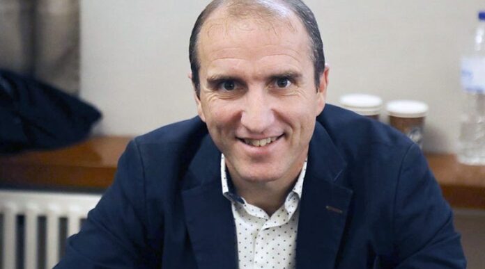 Βασίλης-Λεμονίδης:-Με-την-Κουντουριώτου-νομίζω-ότι-στο-μέτρο-του-δυνατού-κάνουμε-αυτό-που-πρέπει Βασίλης-Λεμονίδης:-Με-την-Κουντουριώτου-νομίζω-ότι-στο-μέτρο-του-δυνατού-κάνουμε-αυτό-που-πρέπει