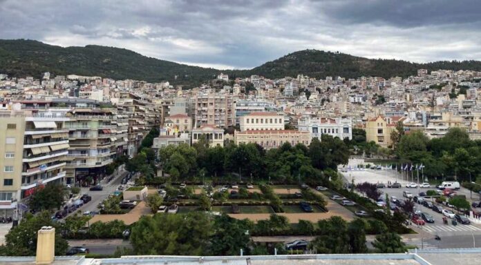 Μ.Παπαδοπουλος:-Έχουμε-καταλάβει-πια-ότι-ο-Δήμαρχος-Καβάλας-κάνει-ό,τι-μπορεί-για-να-ΜΕΙΩΣΕΙ-τις-θέσεις-στάθμευσης-και-τα-πάρκινγκ-μέσα-στην-πόλη-της-Καβάλας Μ.Παπαδοπουλος:-Έχουμε-καταλάβει-πια-ότι-ο-Δήμαρχος-Καβάλας-κάνει-ό,τι-μπορεί-για-να-ΜΕΙΩΣΕΙ-τις-θέσεις-στάθμευσης-και-τα-πάρκινγκ-μέσα-στην-πόλη-της-Καβάλας